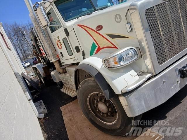 Peterbilt 367 Специальные грузовики
