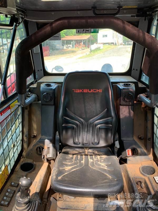 Takeuchi TL12R Гусеничные фронтальные погрузчики
