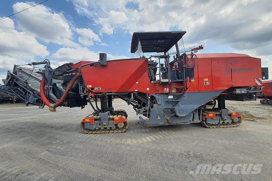 Wirtgen W 220 Дорожные фрезы