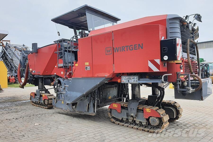 Wirtgen W 220 Дорожные фрезы