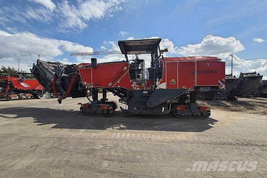 Wirtgen W 220 Дорожные фрезы