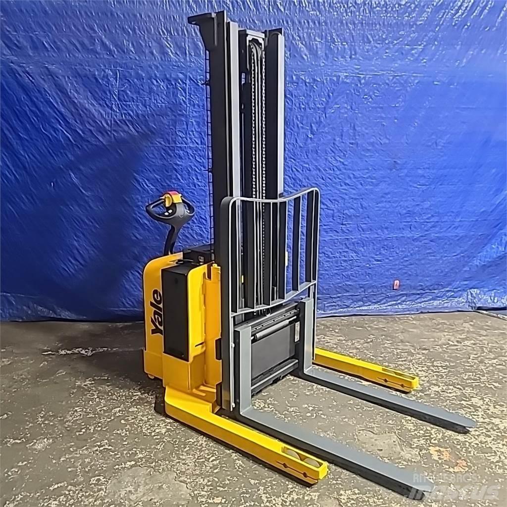 Yale MSW040 Самоходные электроштабелёры