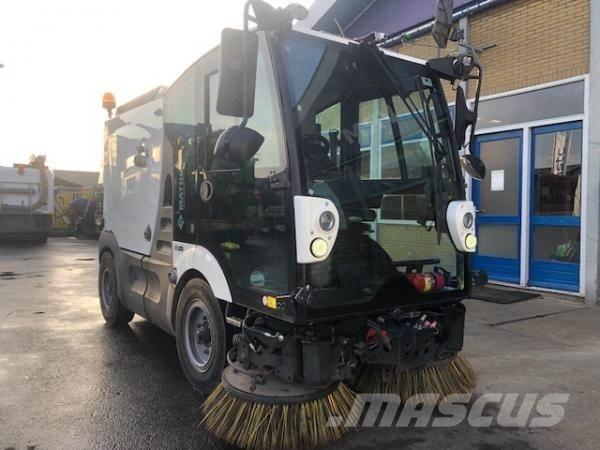 Mathieu Azura MC 210 Flex Вакуумные уборочные машины