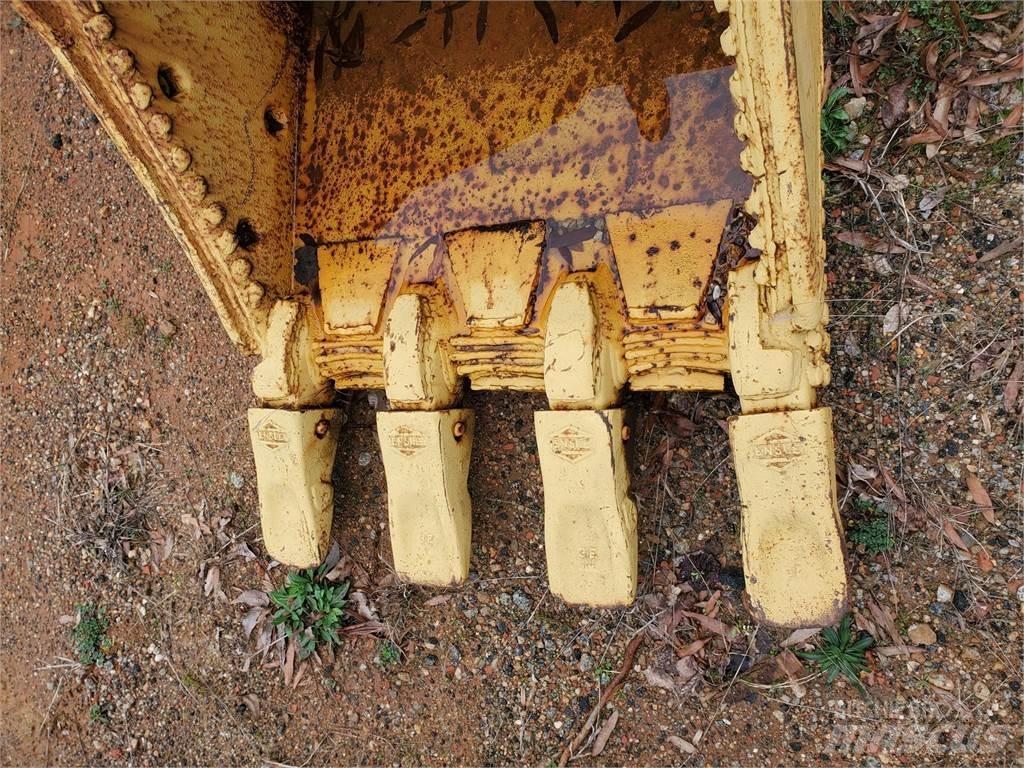 CAT 320 Ковши