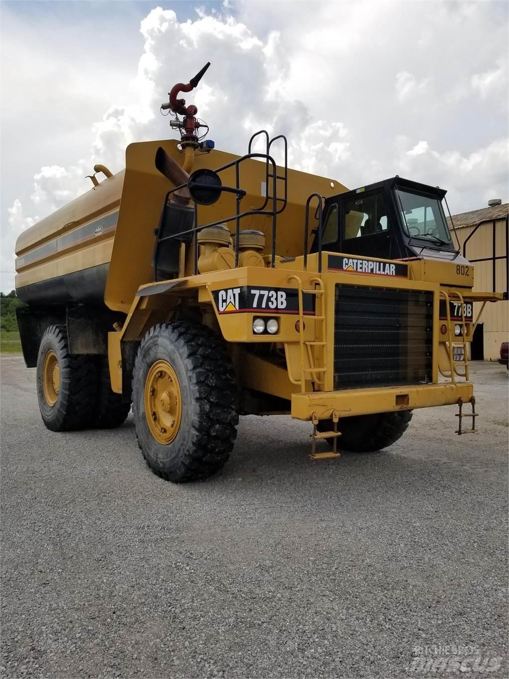CAT 773B Поливочные машины