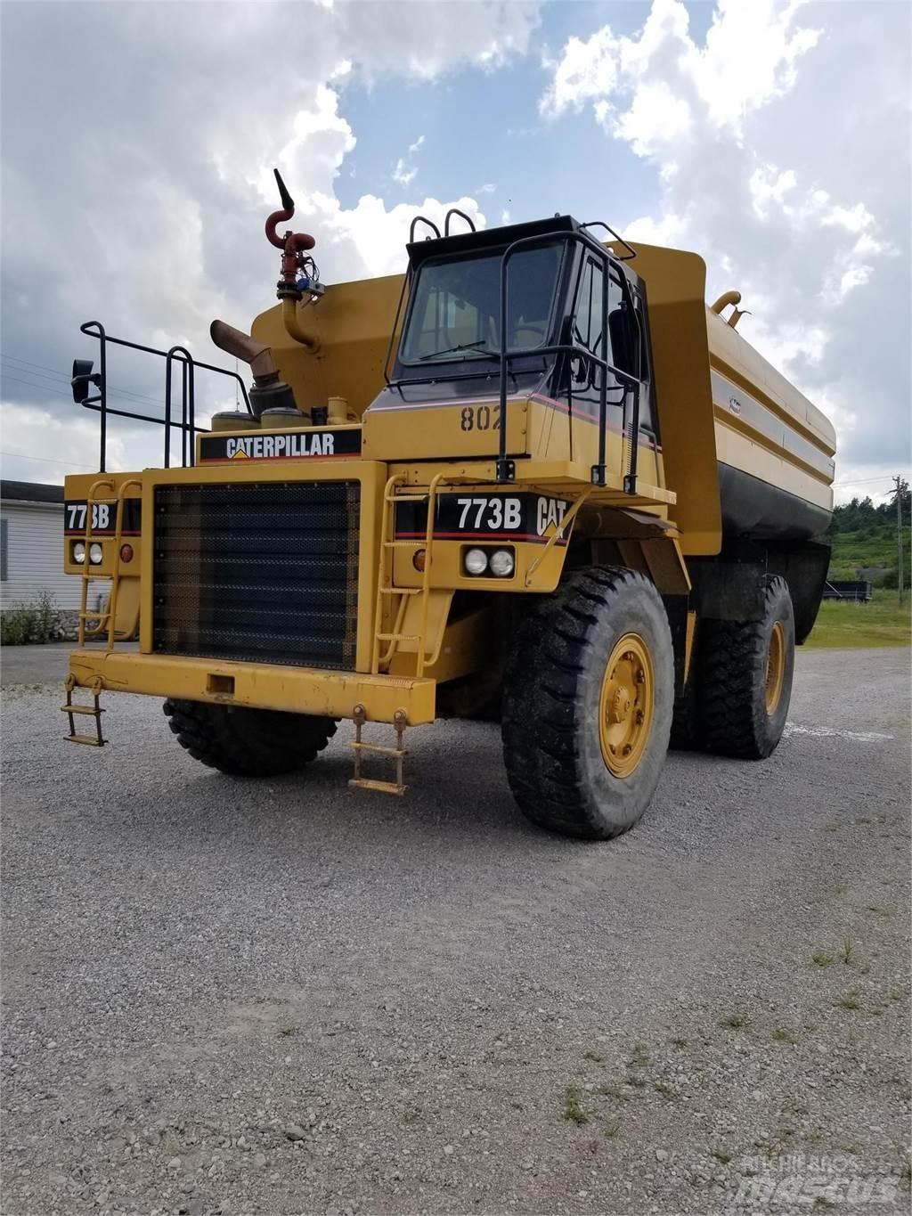 CAT 773B Поливочные машины