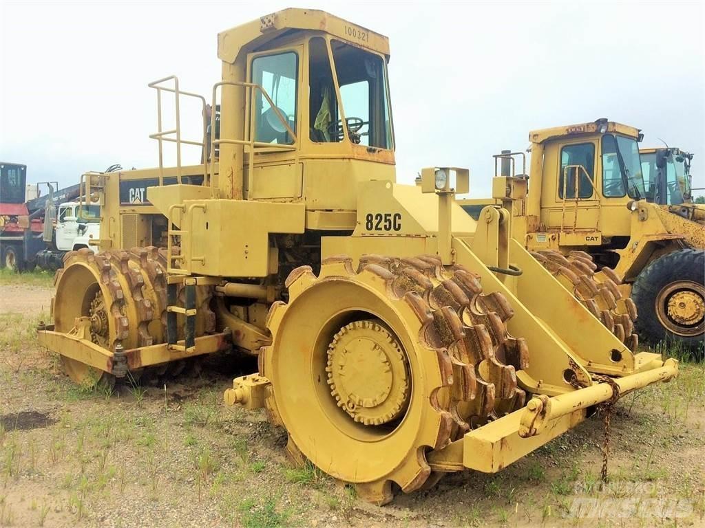 CAT 825C Уплотнители грунта