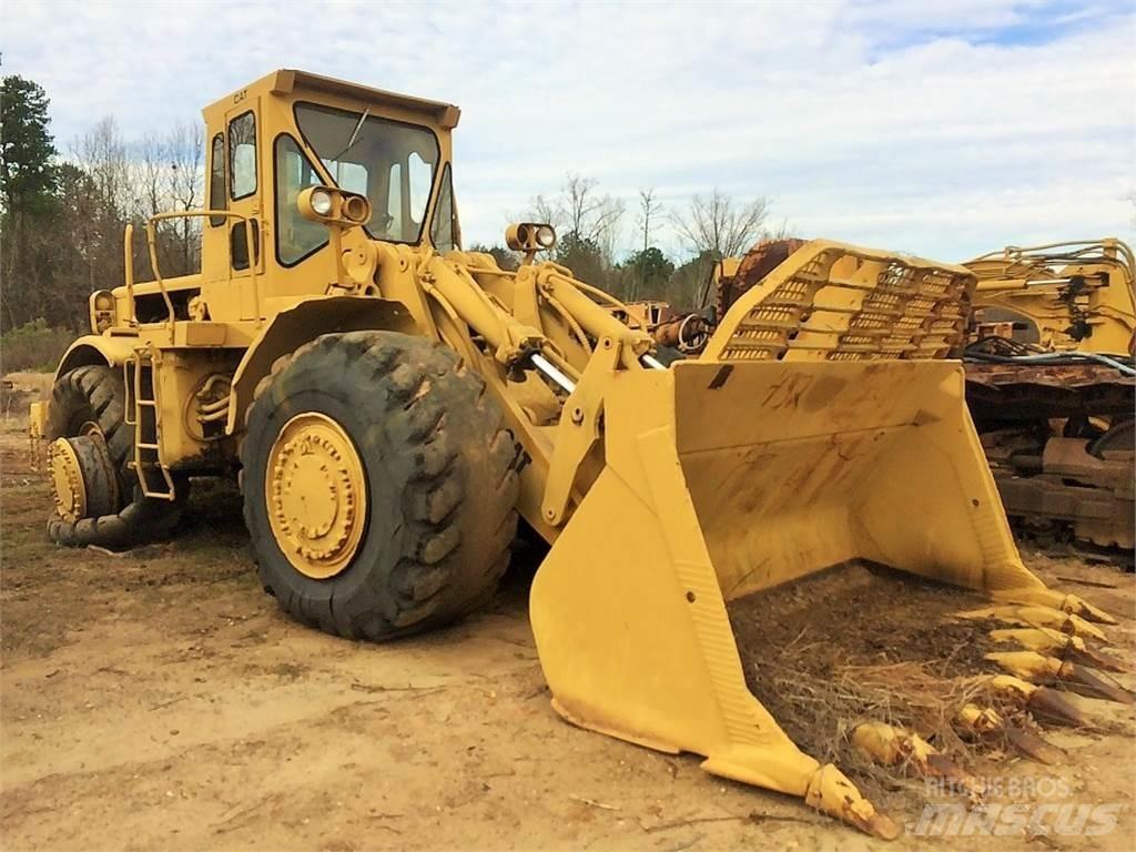 CAT 988 Фронтальные погрузчики