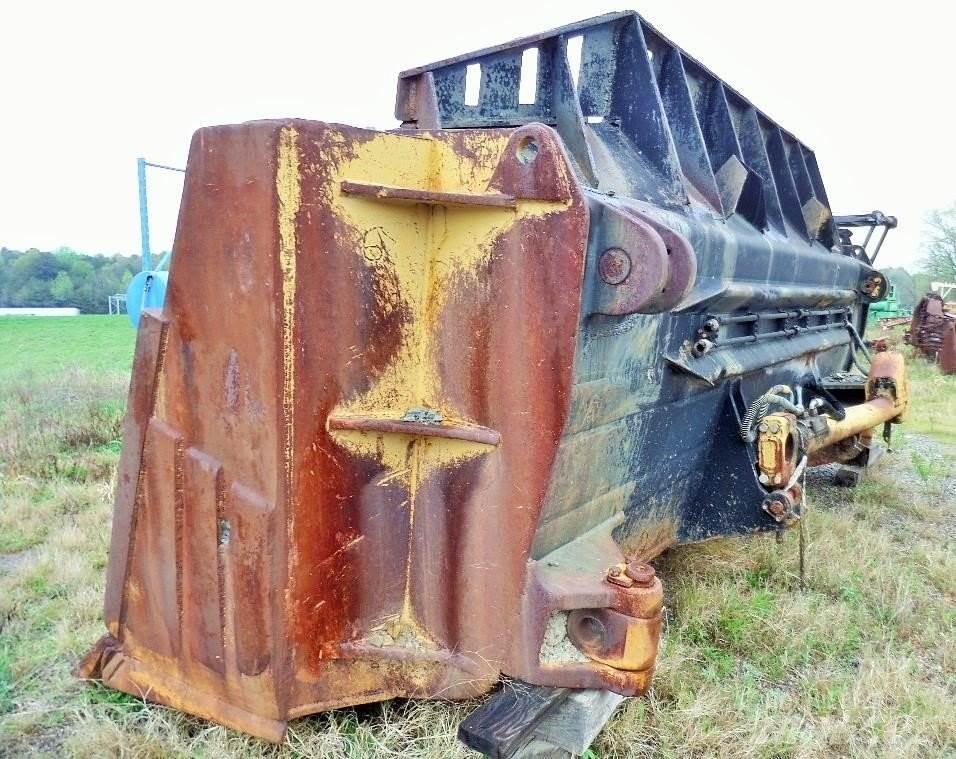 CAT D11 Бульдозерные отвалы