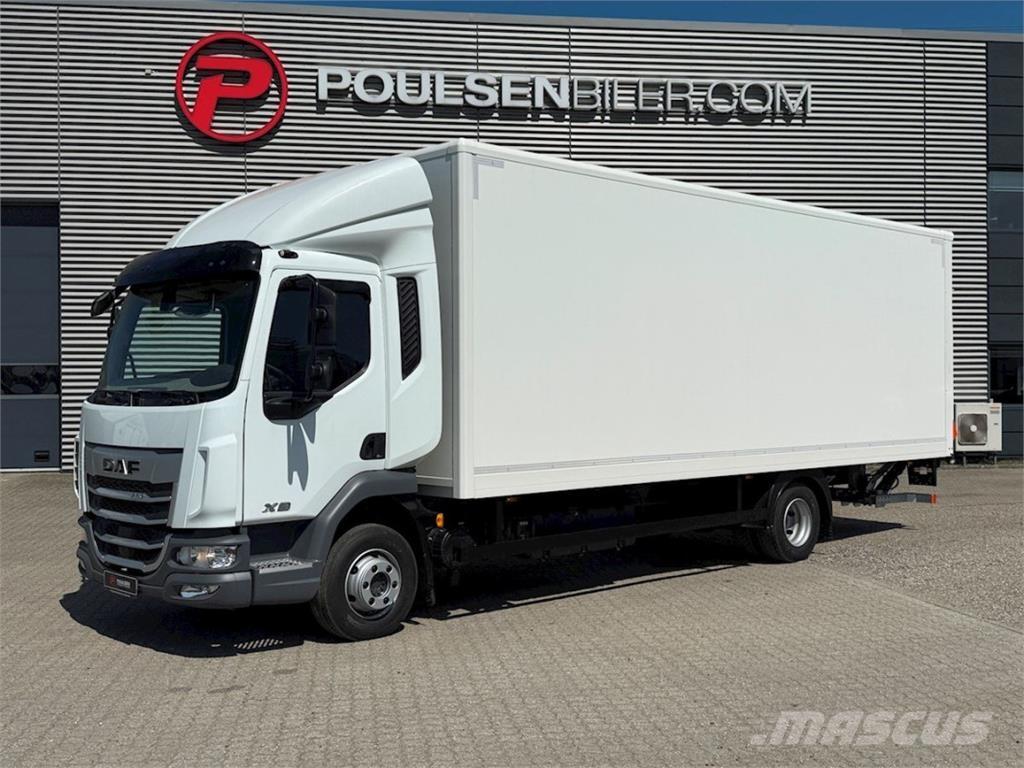 DAF XB230 med lift Грузовики-Фургоны