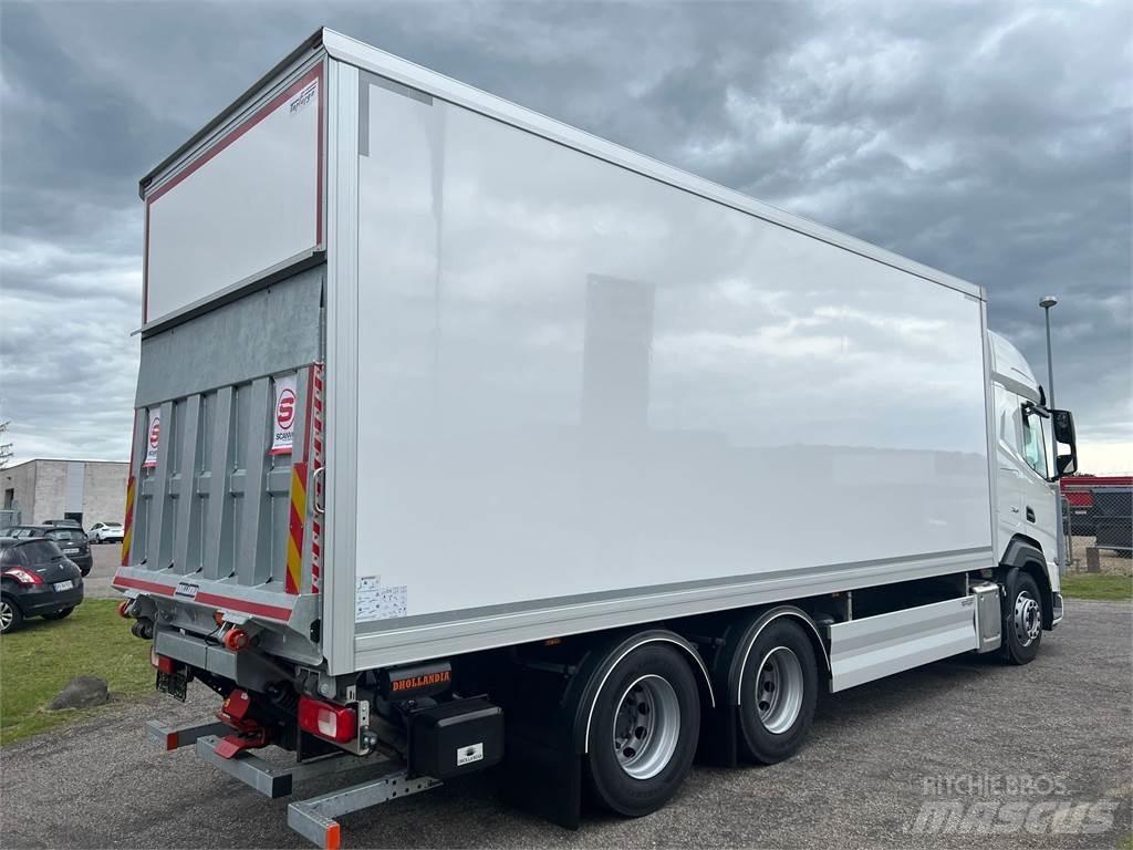 DAF XF480 FAS 6x2 Грузовики-Фургоны