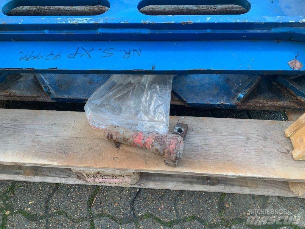 Scania Sneplovsbeslag Коммерческий транспорт - Другие