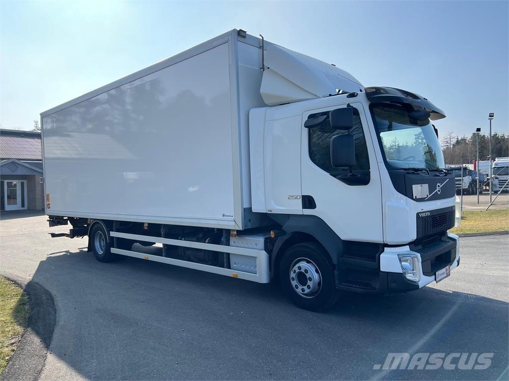 Volvo FL 16 ton 250HK Грузовики-Фургоны
