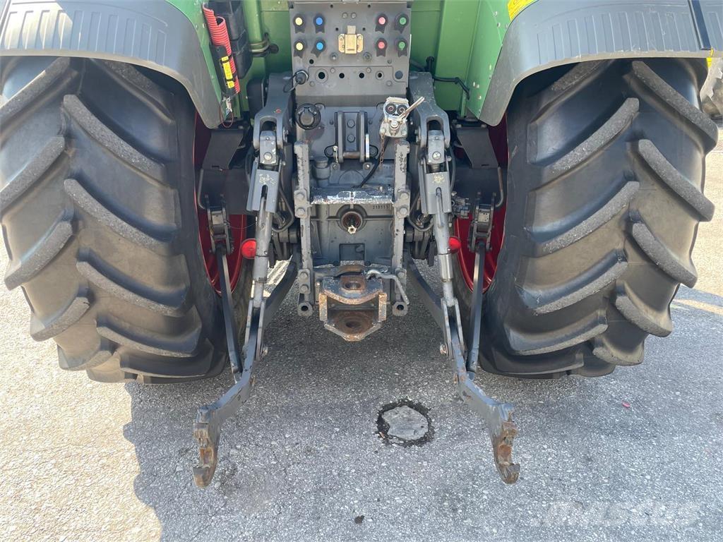 Fendt 211 VARIO Трактора