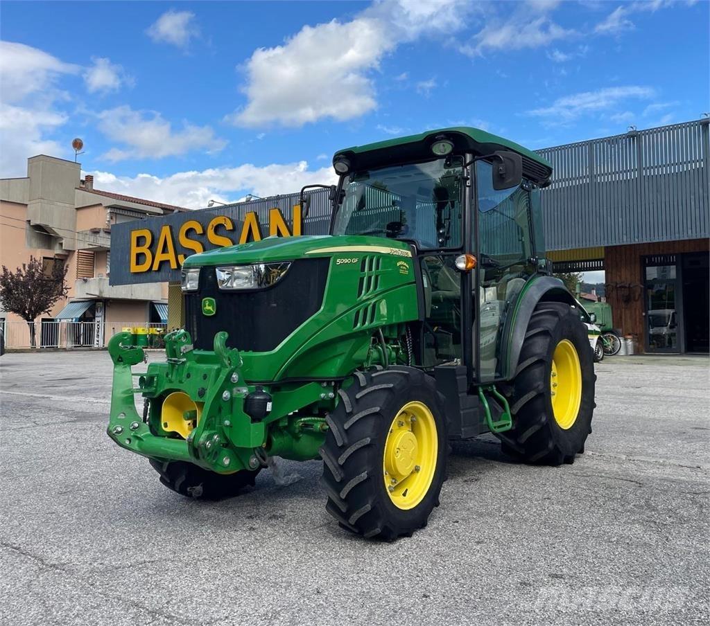 John Deere 5090 GF Трактора