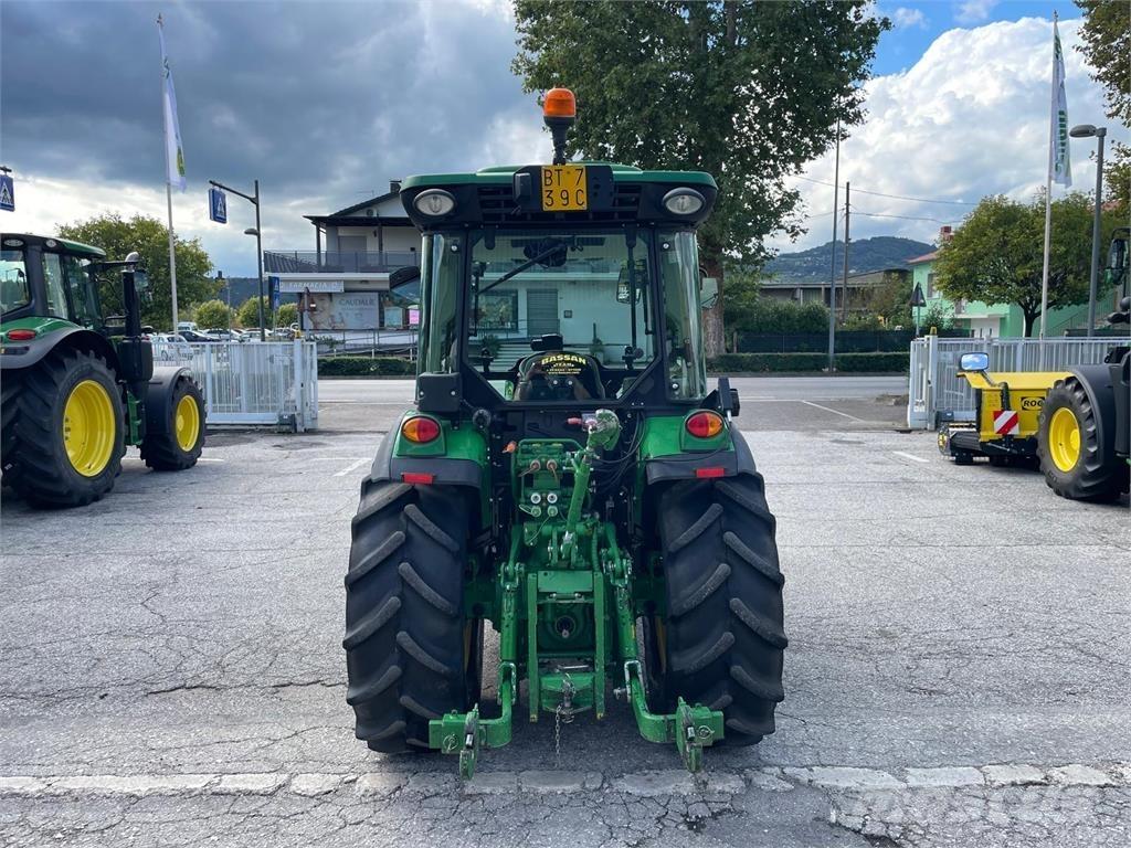 John Deere 5090 GF Трактора
