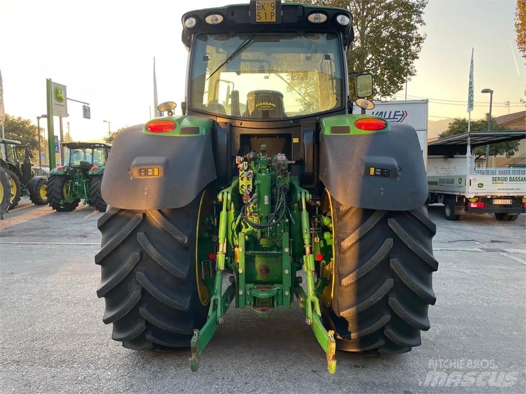 John Deere 6210 R Трактора
