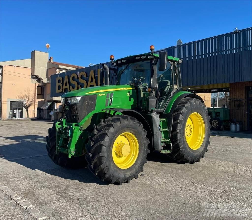 John Deere 6250 R Трактора