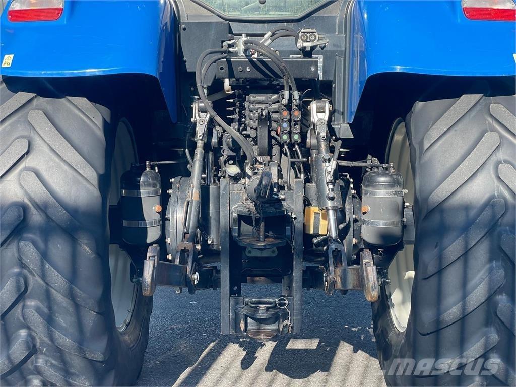 New Holland T7 210 Трактора