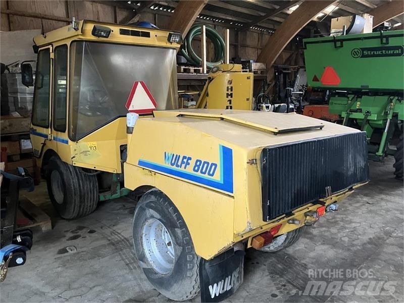 Wulff 800 Коммунальные мини-погрузчики