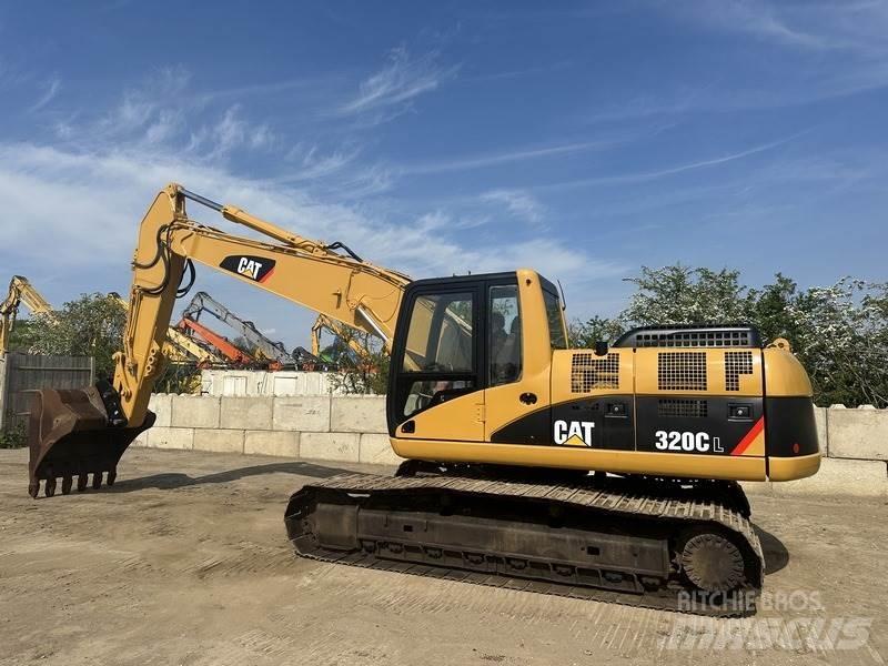 CAT 320 Гусеничные экскаваторы