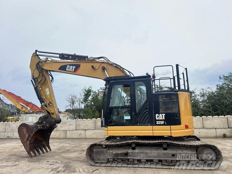 CAT 325FL Гусеничные экскаваторы