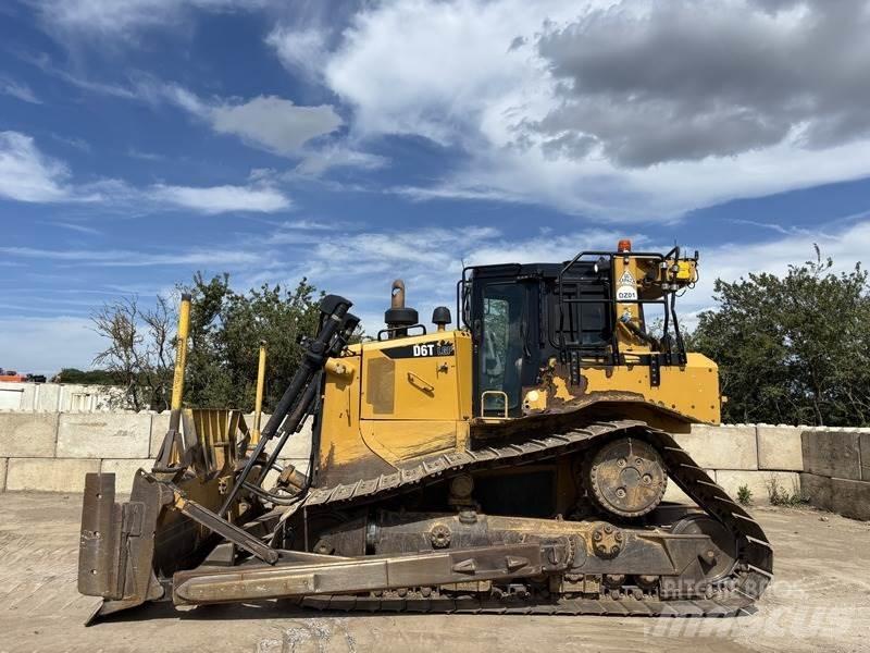 CAT D6T LGP Гусеничные бульдозеры