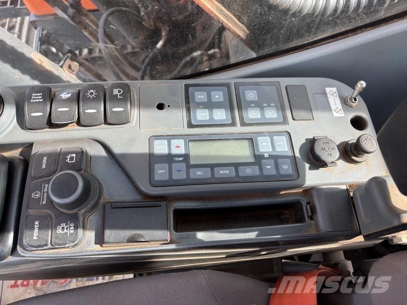 Doosan DX140LC-5 Гусеничные экскаваторы