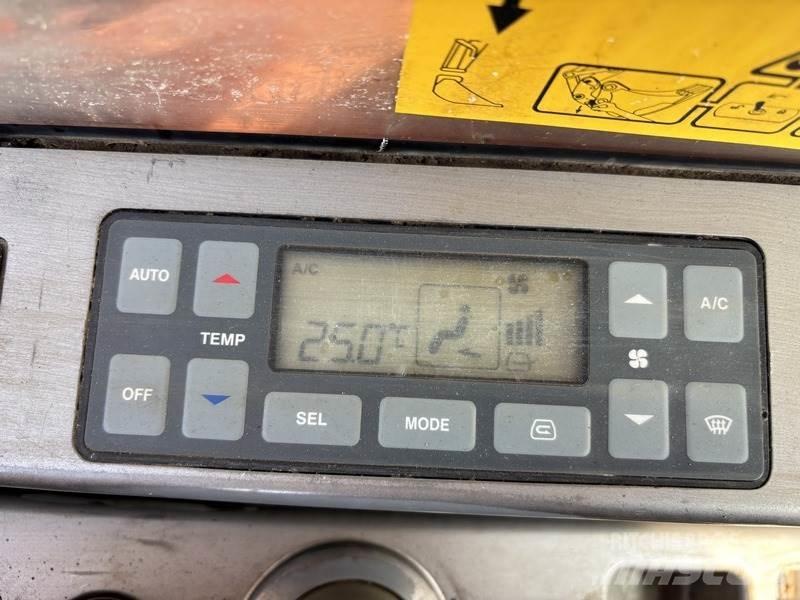 Doosan DX480LC Гусеничные экскаваторы