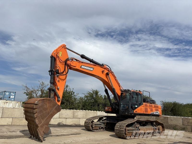 Doosan DX530LC-7 Гусеничные экскаваторы