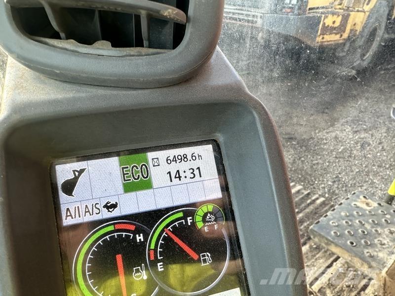 Hitachi ZX130 Гусеничные экскаваторы