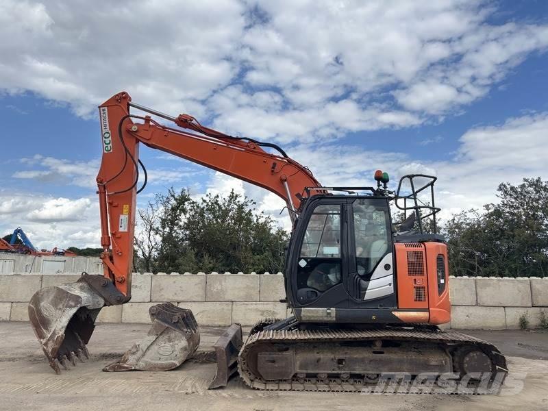 Hitachi ZX135 US-6 Гусеничные экскаваторы