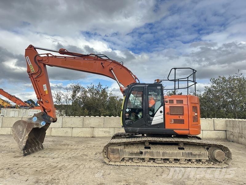 Hitachi ZX225USLC-6 Гусеничные экскаваторы
