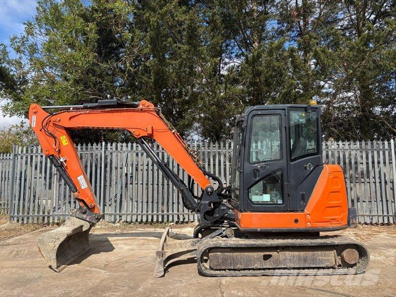 Hitachi ZX65 Малые экскаваторы 7т-12т