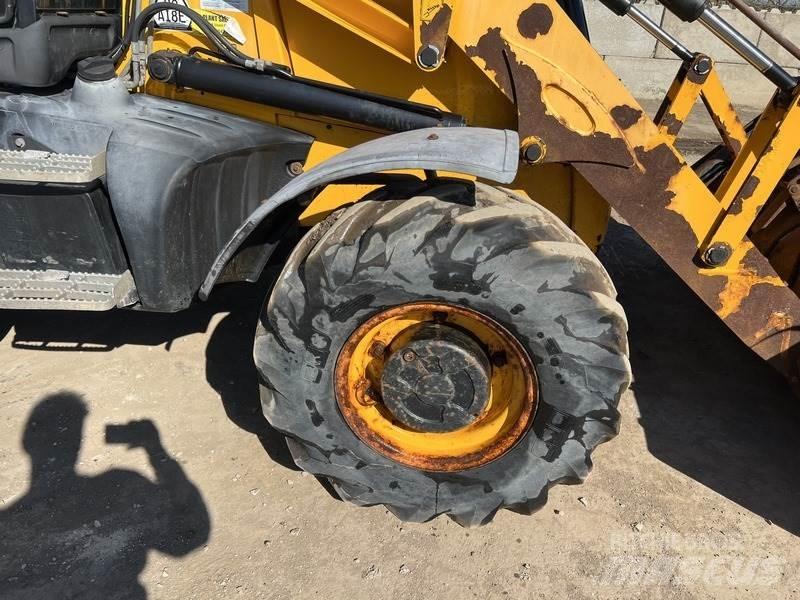 JCB 3CX Sitemaster Экскаваторы-погрузчики