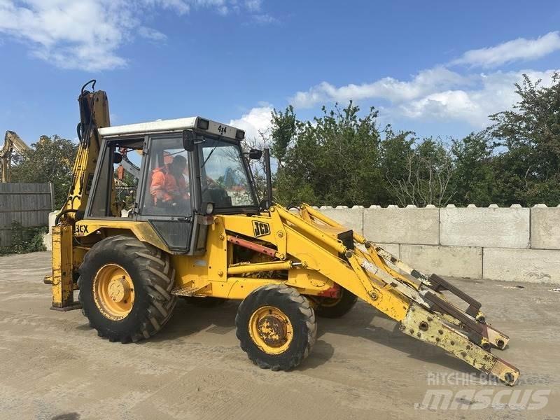JCB 3CX Sitemaster Экскаваторы-погрузчики