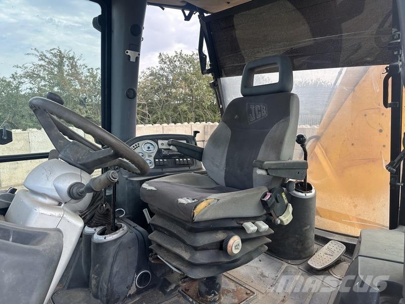 JCB 4CX Sitemaster Экскаваторы-погрузчики
