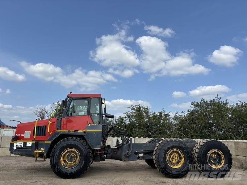 Komatsu HM300-1 Шарнирно-сочленённые самосвалы