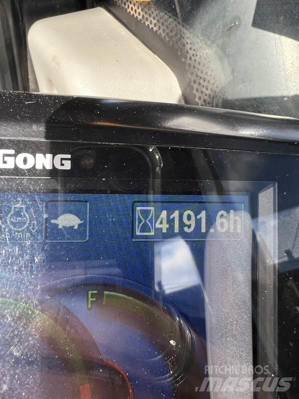 LiuGong CLG933 Гусеничные экскаваторы