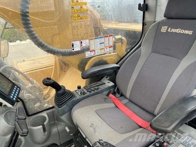 LiuGong CLG933 Гусеничные экскаваторы