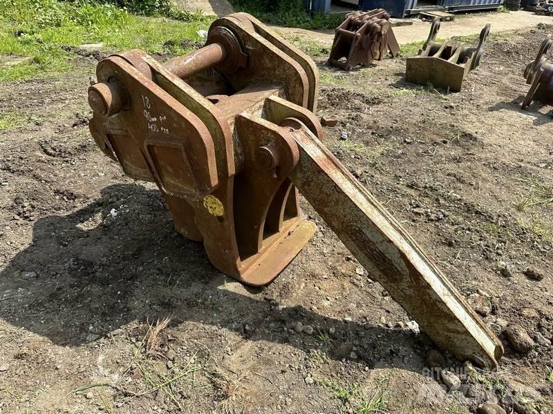 MST Manual Pulveriser Навесные резаки асфальта