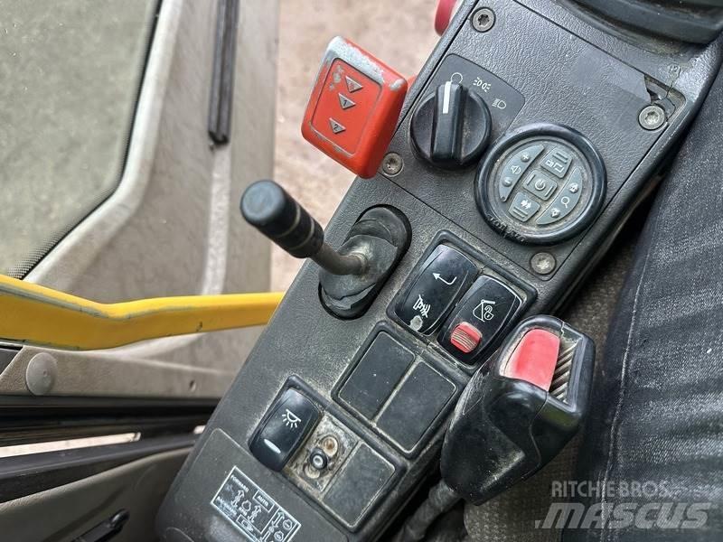 Volvo EW140 Колёсные экскаваторы