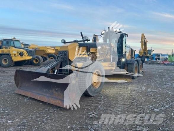 CAT 160M AWD Грейдеры
