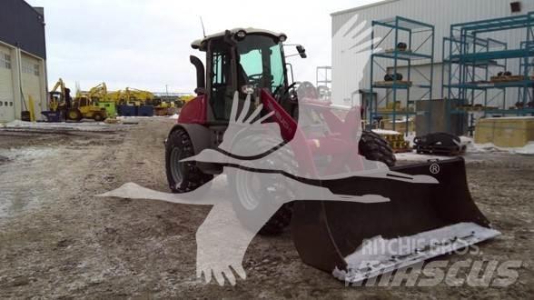 Takeuchi TW95 Фронтальные погрузчики