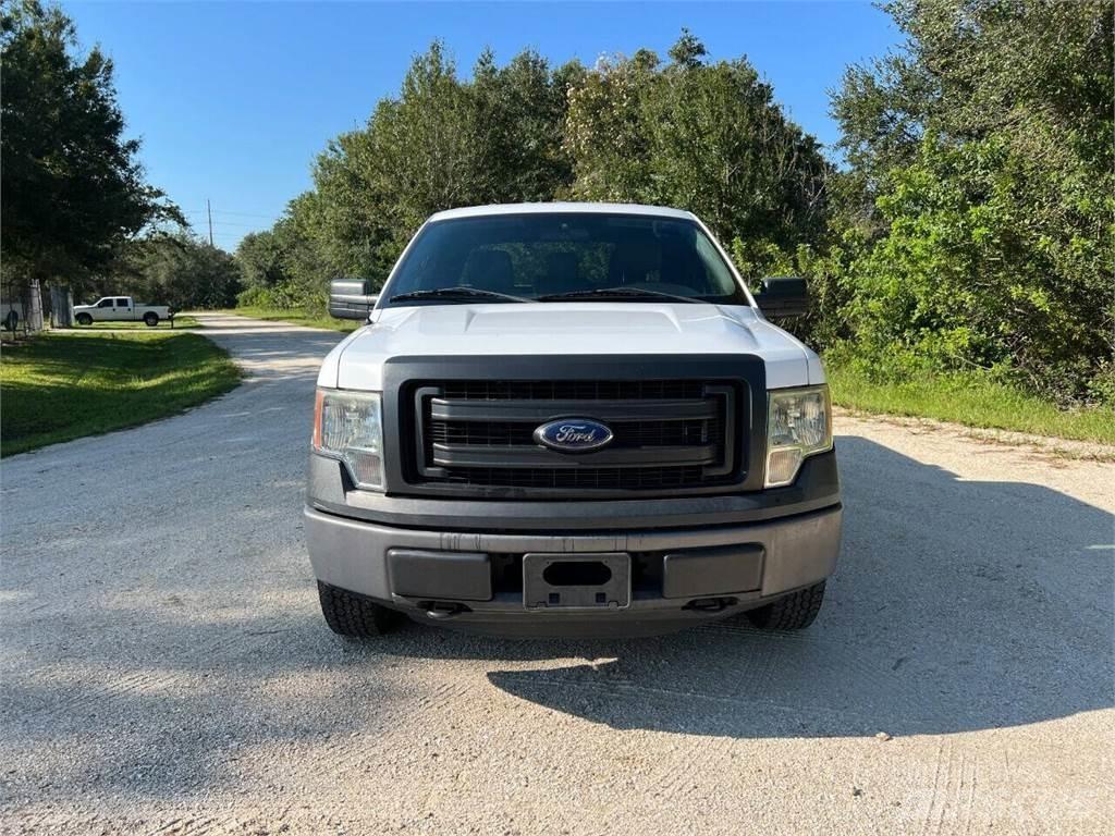 Ford F-150 Бортовые фургоны