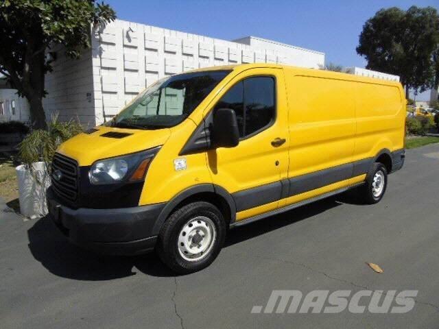 Ford TRANSIT 250 CAR Грузовики-Фургоны