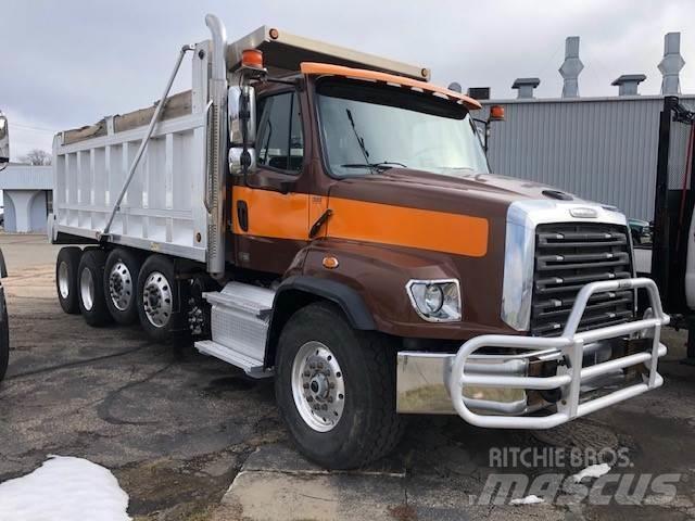 Freightliner 114SD Шасси с кабиной