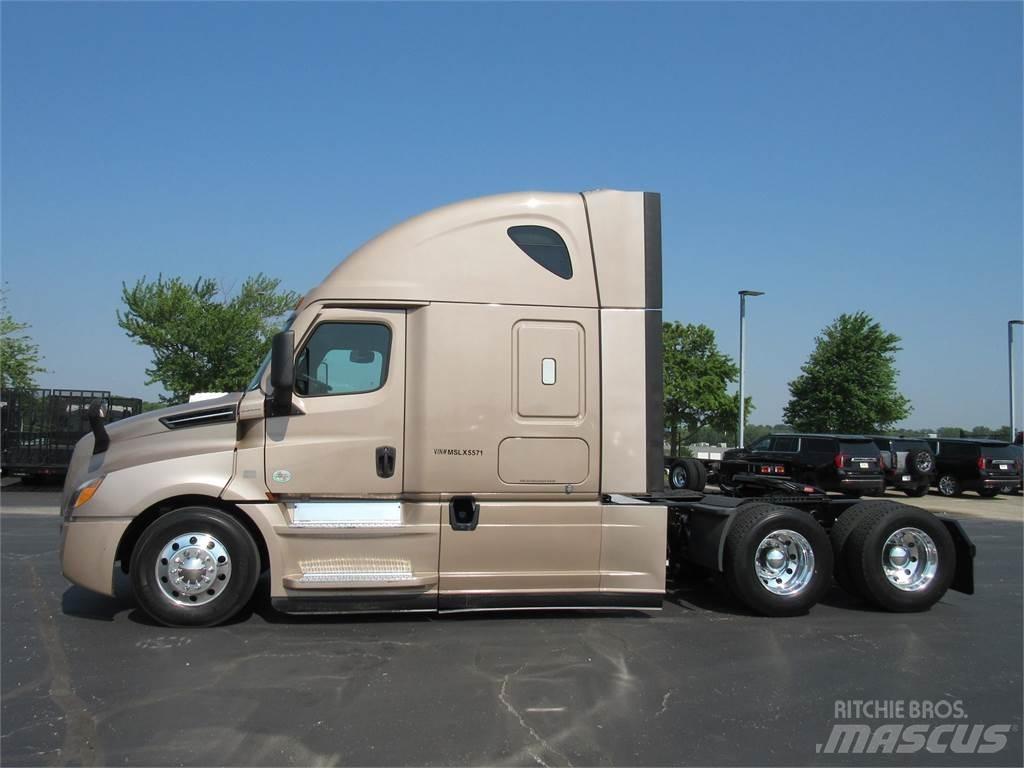 Freightliner CA126SLP Седельные тягачи