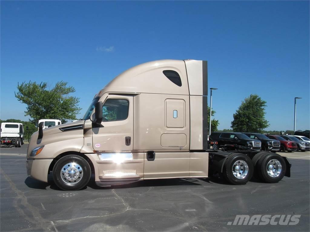 Freightliner CA126SLP Седельные тягачи