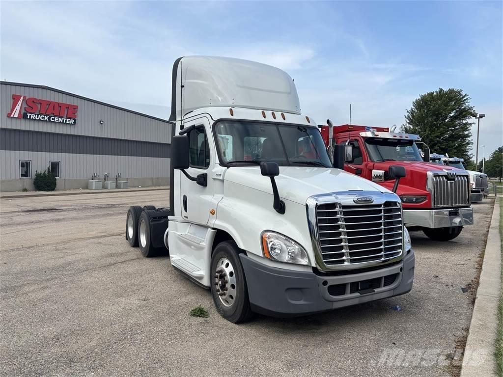 Freightliner Cascadia Седельные тягачи